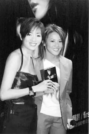 何韵诗8年来每天都想梅艳芳另一半也许在远方