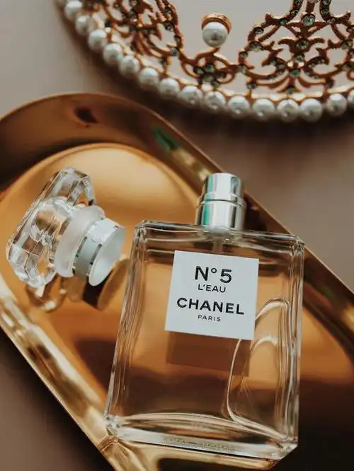 推荐几款佛系男士香水 高冷却清新!