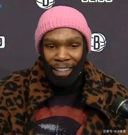 杜兰特忆首次对阵科比从场上动作到和媒体打交道我复制他的一切