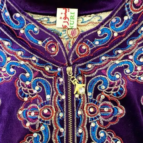 新疆新款女士绣花衣服练功舞蹈维吾尔族服装秋冬民族服装