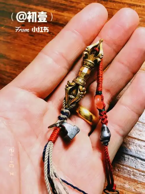 94喜欢的点赞 关注扎西德勒05#藏传文玩  #文玩设计原创  #金刚杵