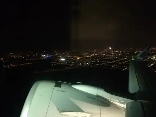 在飞机上看沈阳夜景