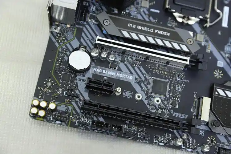 微星迫击炮b460m:爆款主板预定