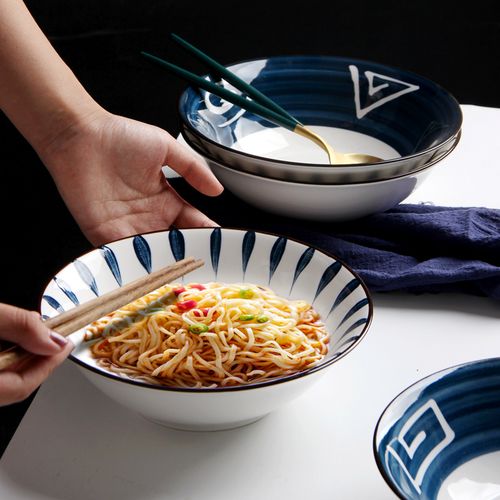 陶瓷面碗4只装日式拉面碗家用吃面碗泡面碗拌面碗面馆专用斗笠碗