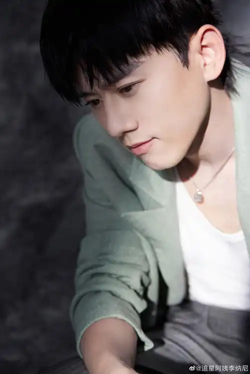 张杰绿西装##声生不息宝岛季