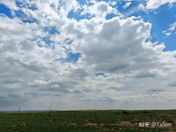 嘿朋友随手拍一张天空的照片好嘛