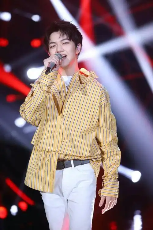 钱正昊:这个网恋超级甜