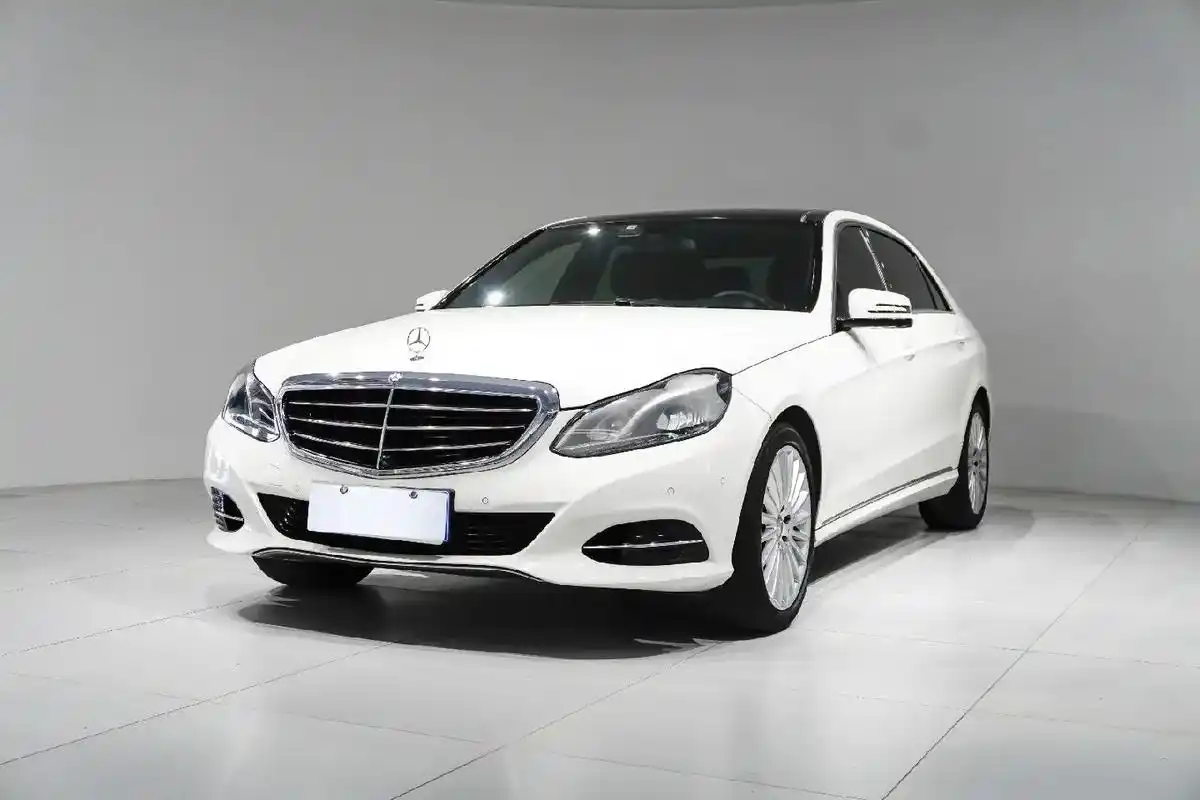 奔驰e260l 售价:16.8万元 上牌日期: - 抖音
