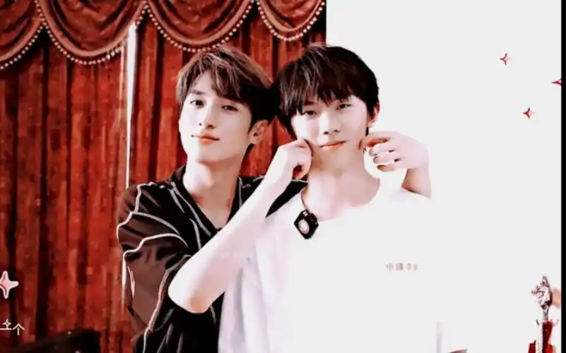 【马嘉祺严浩翔】激萌四连拍