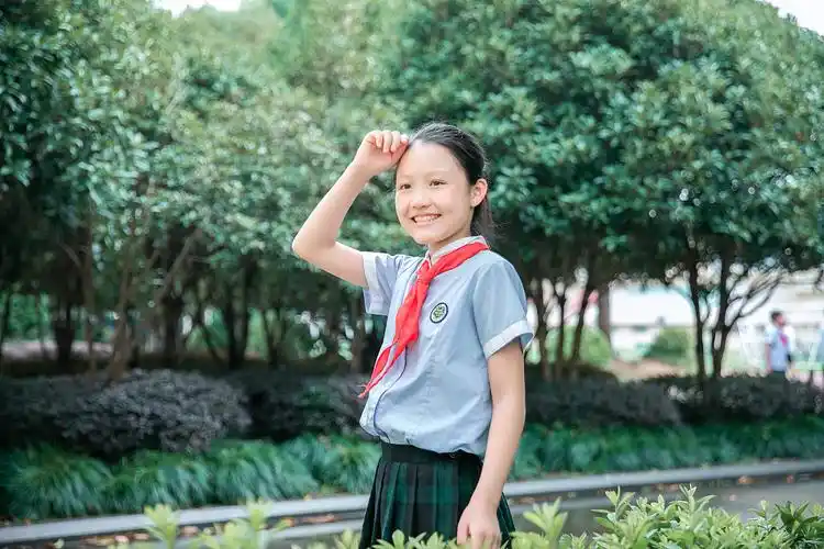 学院路小学毕业照——个人写真照