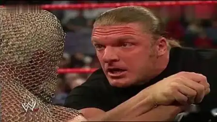 肌肉老爹scottsteiner和hhh上演掰手腕大赛猛男的对决