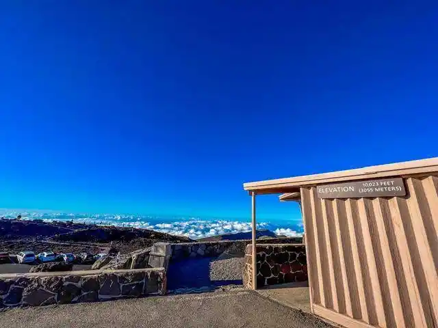 原创世界上最大的休眠火山哈莱阿卡拉火山夕阳美景太梦幻了