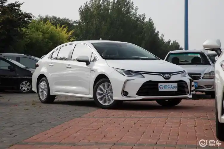 【丰田卡罗拉2021款双擎 1.8l e-cvt 旗舰版】报价