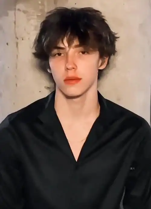 各位有谁能捏出jacksonpassaglia吗捏出来了dd我