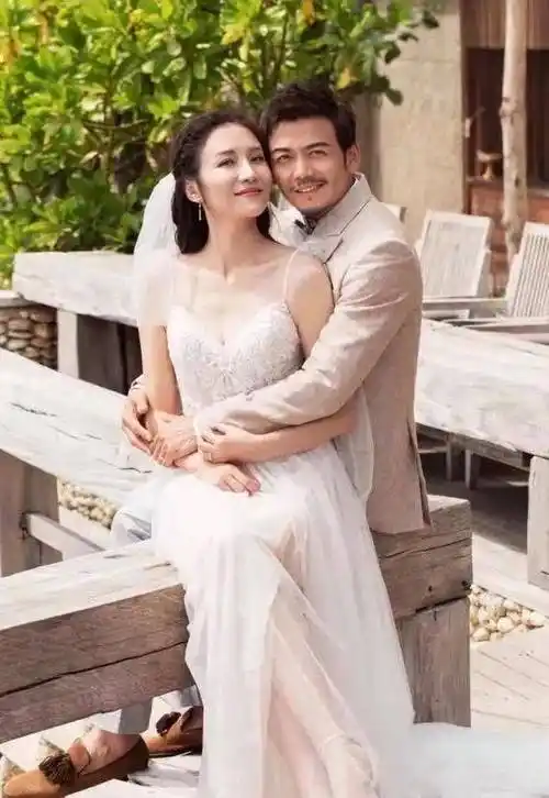 "硬汉杨烁为何突然淡出视线?一探究竟背后的真相!"_形象_妻子_观众