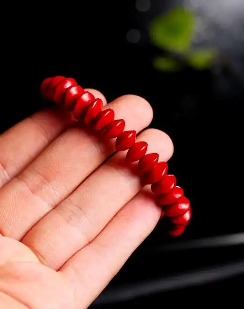 相思豆红菩提手串