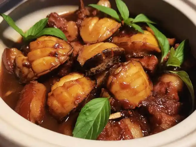 春日补元红烧鲍鱼五花肉极简做法味道极美