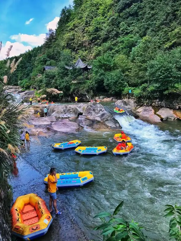 原创婺源有个五龙源,国内第一极限漂流就在这儿