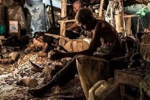 非洲穷人真实生活穷的饭都吃不上让人心酸