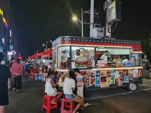 情满夜摊——余江热闹的"夜摊江湖"
