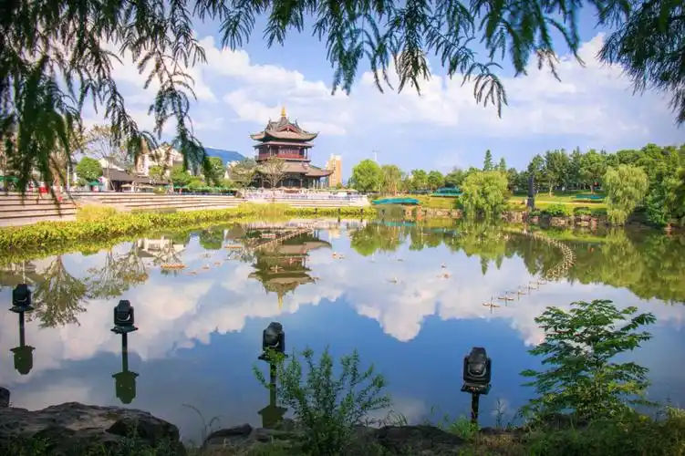 别只知道绍兴鲁迅纪念馆这个景区人少免费