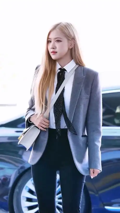 朴彩英#侧脸颜值,太迷人了