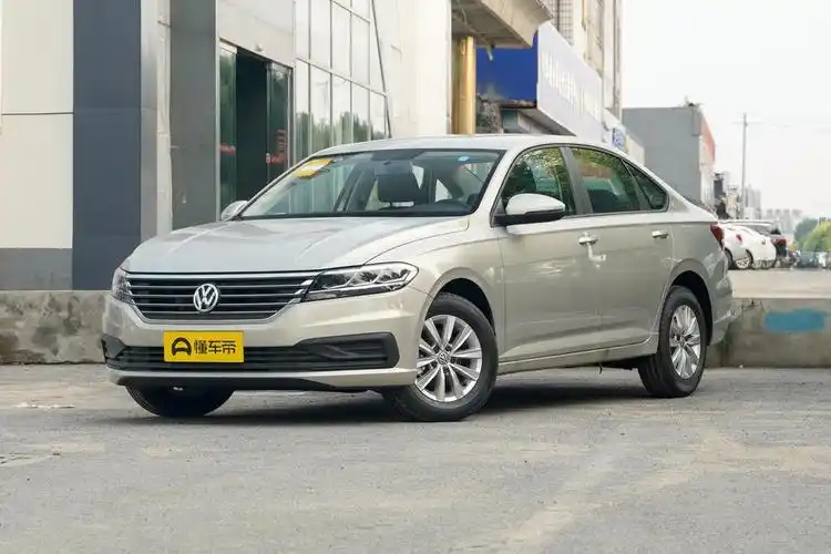 有没有买了金色的有实车图片的?我是女的开朗逸哪个颜色合适