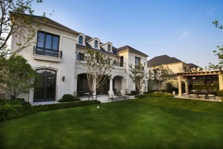 无锡太湖边独栋别墅三面环山一面朝湖灵山大佛近在咫尺