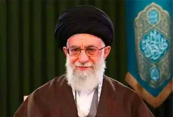 苏莱曼尼死后的伊朗:人们游行,高喊,痛哭,背后隐藏着什么_美国_国家_