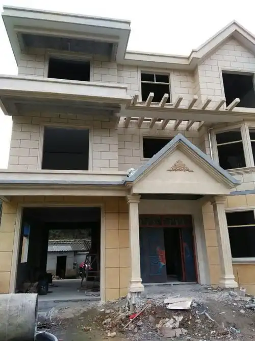 现代简欧风格外墙罗马柱颜色装修效果图