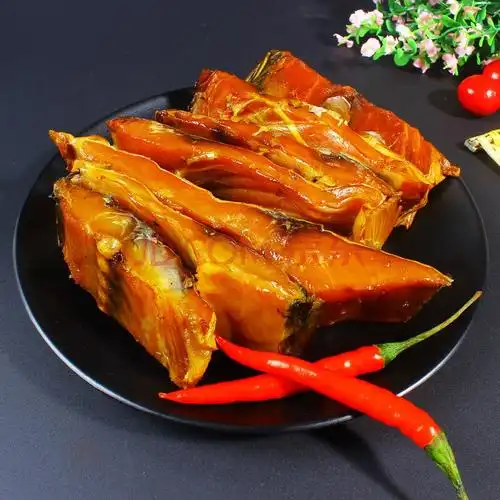 500g腊草鱼块咸鱼块干货自制农家烟熏腊鱼块湖南特产非火培鱼小鱼干