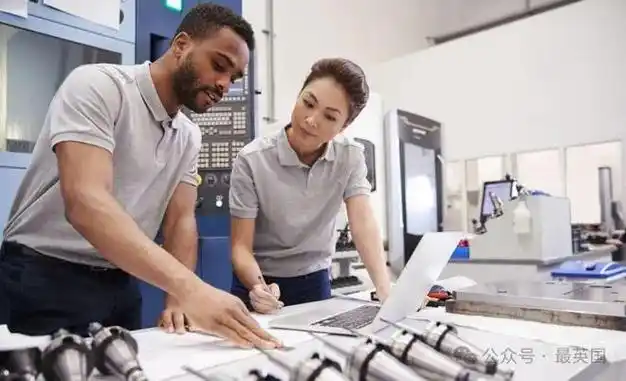 惊悚英国多地发现人类尸骸周六起2700万英国人涨工资