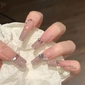 手工穿戴甲美甲长款气质显白高级感裸色粉色碎钻爆闪指甲贴片成品