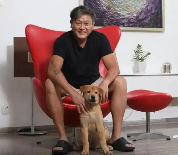 53岁港星魏骏杰太节俭!