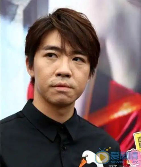 那年花开月正圆杜明礼是谁演的_那年花开月正圆杜明礼扮演者俞灏明