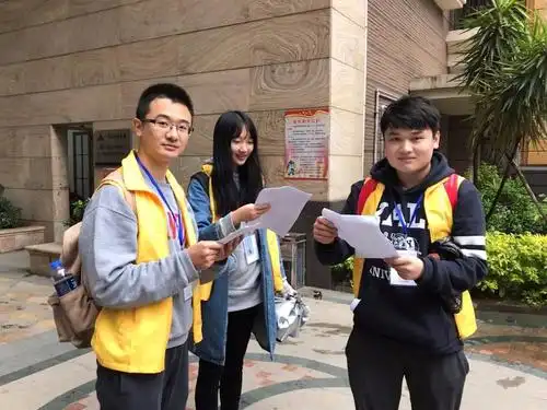 ▼中山大学调查团队在佛山开展入户访问试调查