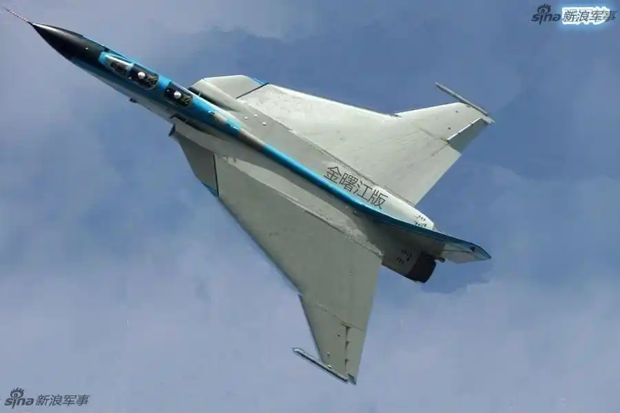 飞豹还会有改进型吗?网友绘制奇特的歼轰7xl