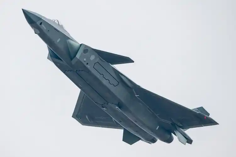 歼20j20隐形战斗机中国空军资料图