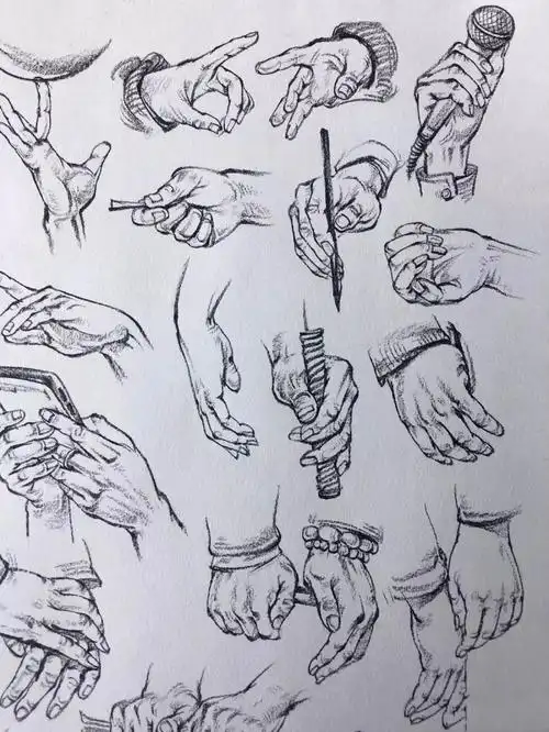 速写手部素材100张,考生老师都需要!