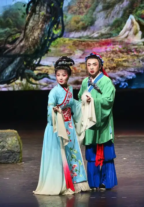 标题:天仙配 (黄梅戏戏曲传统经典剧目)