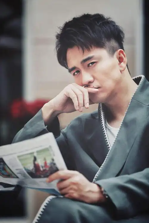 最近演买手明白了几个道理:原来所有的奢侈品存在目的