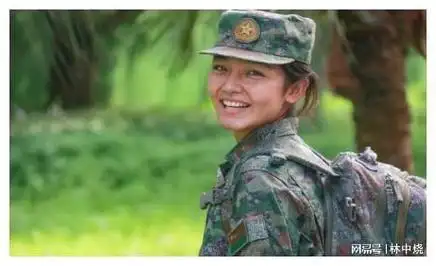 娇小文静田金萍巾帼不让须眉梅花香自古逢来