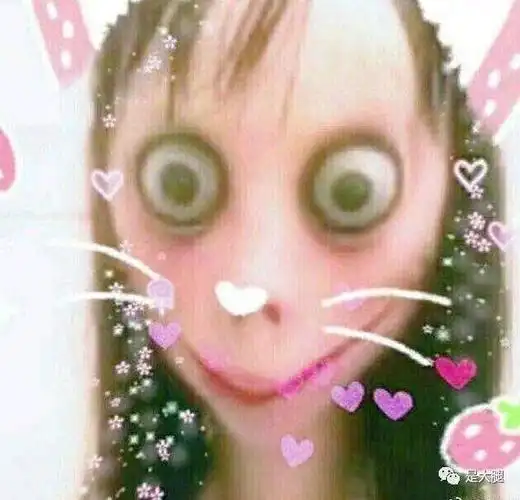 再比如还有人发现, 其实如果经过一些适当的美颜,momo长得还是不错的.