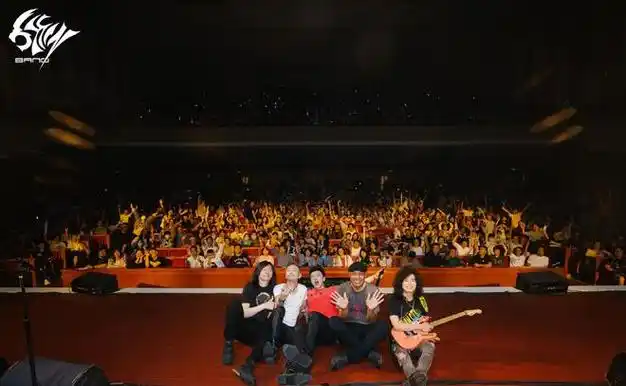 4月20日信乐团伟大信仰全国巡回演唱会上海站即将开唱