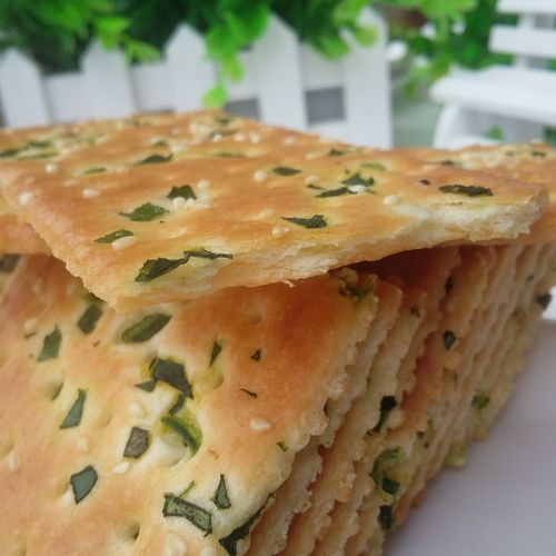 香葱饼干 低糖咸味好吃的手工葱香食品 散装薄脆零食饼干5斤送1斤