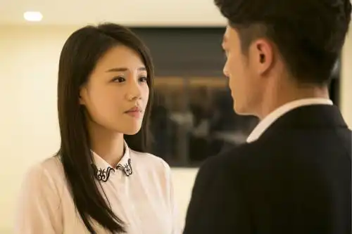 《他来了请闭眼》