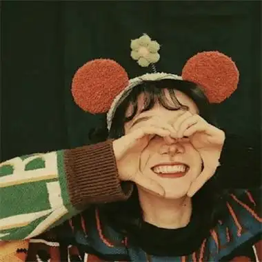 笑容开心女头氛围高清治愈系可爱女头-女生头像 - 壁纸之家