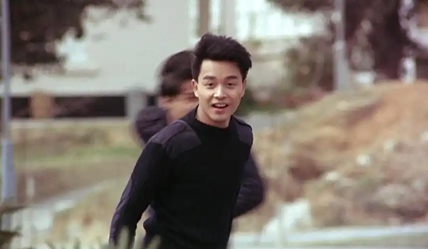 《英雄本色》宋子杰(阿杰)一直以为我跟何宝荣不一样,原来寂寞的时候