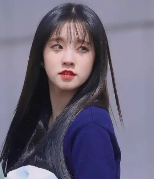 有种"整容"叫宋雨琦的黑长直,本以为会很幼稚,没想到a翻全场