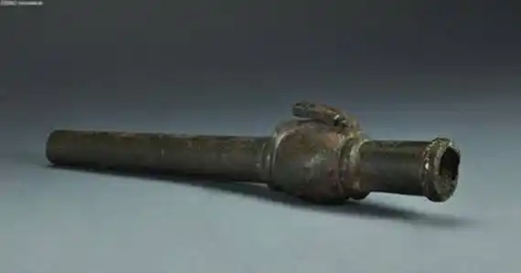 明朝时中国便发明了"燧发枪",为何到了清朝却反而更落后?_火器_火绳枪